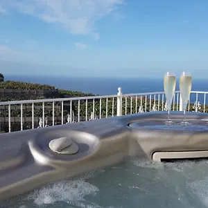 https://casa-mariposa-guesthouse-adults-only.tenerifehoteles.net